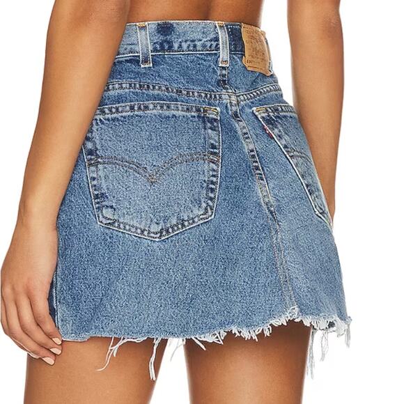 aligrace Levi's 501 Denim Mini Skirt Raw Hem SIZE 23 Reworked Unique $258 NEW - Picture 2 of 9